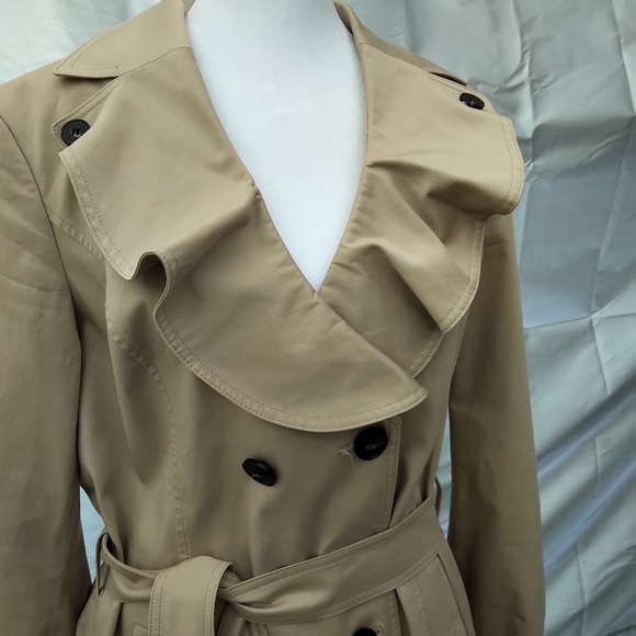 Esprit Size 12 Tan Trench *has spots* - Picture 3 of 16
